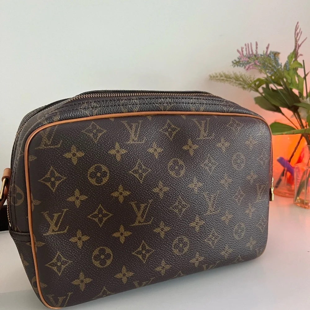 🚨🚨SOLD🚨🚨 Louis Vuitton Monogram Reporter PM Bag - Picture 5 of 13
